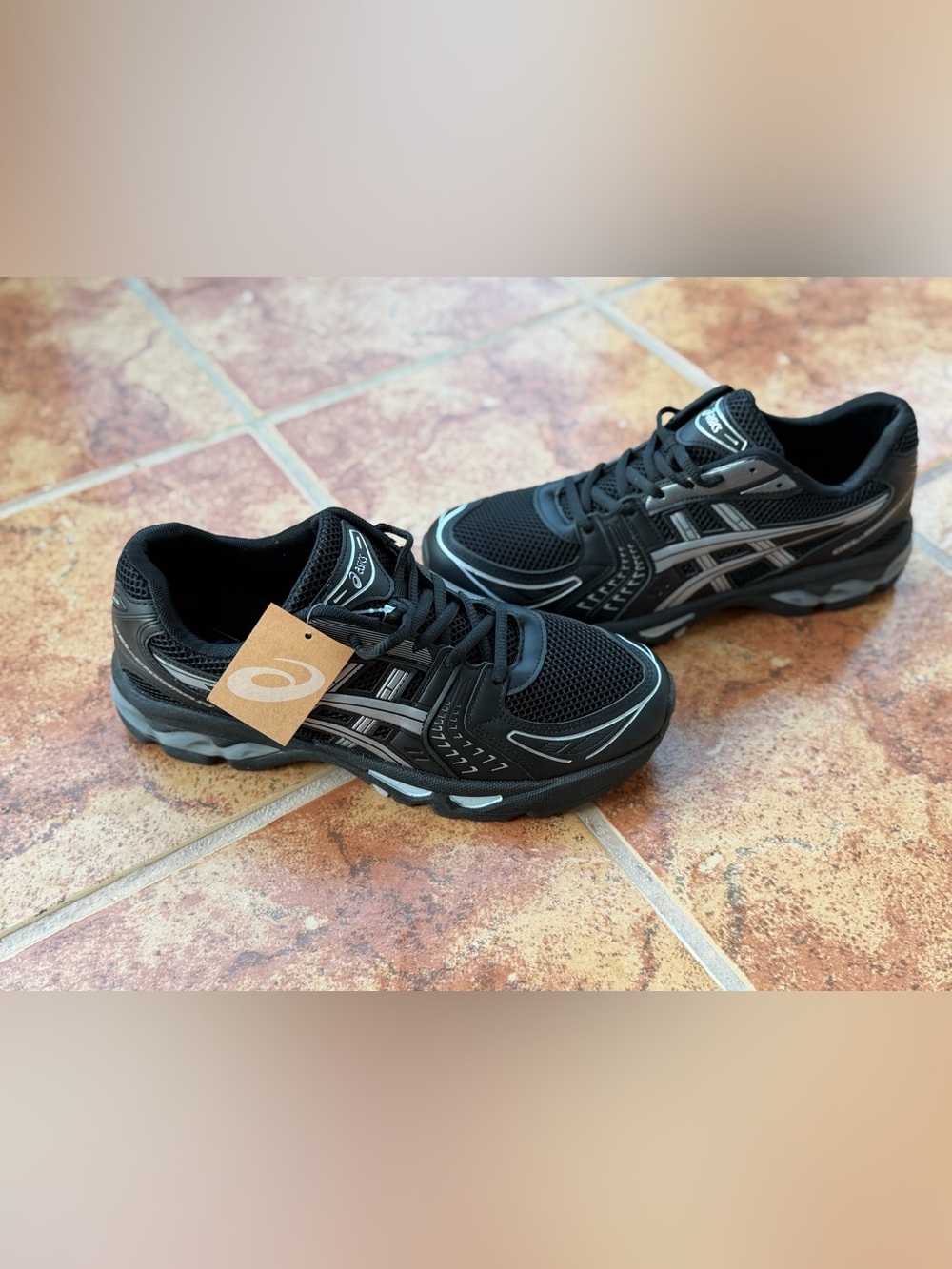 Size 11 Men’s And Woman’s 12 - Asics Gel Kayano 14 Black And Silver